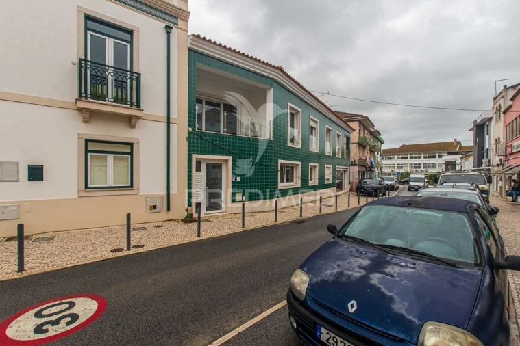 Apartamento T2 para Venda em Azambuja Foto 15