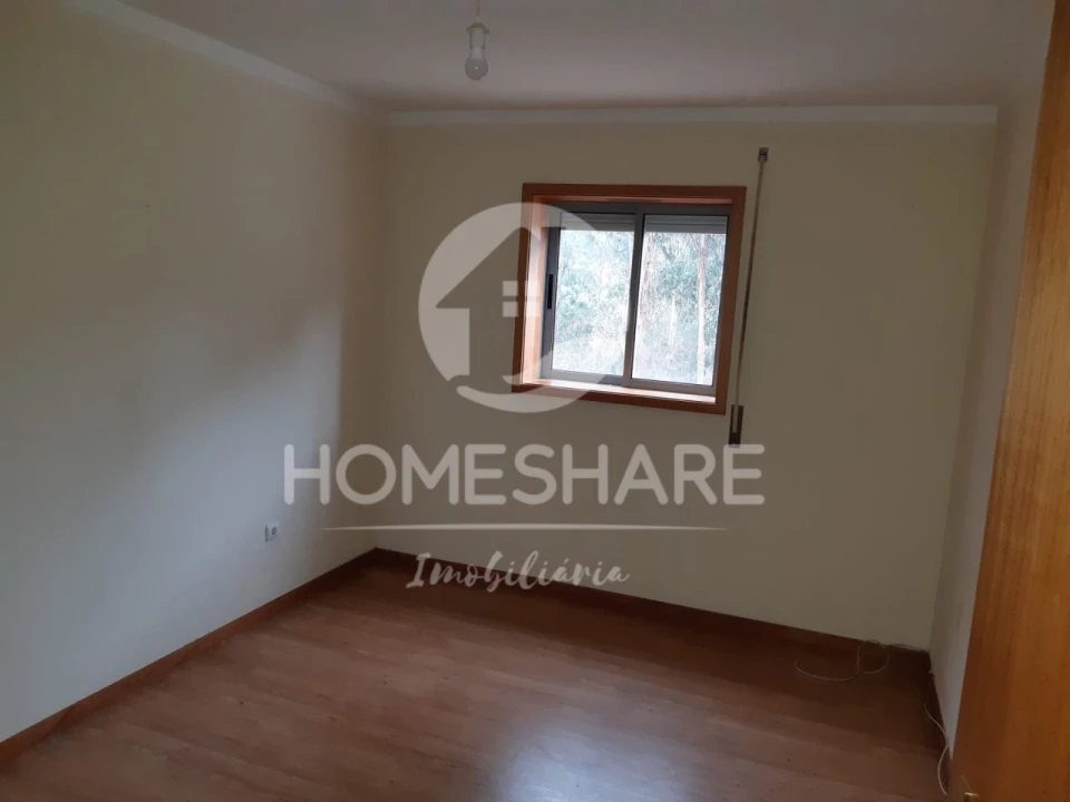 Apartamento T2 para Venda em Campo e Sobrado Foto 5