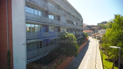 Apartamento T3 para Venda em Paranhos