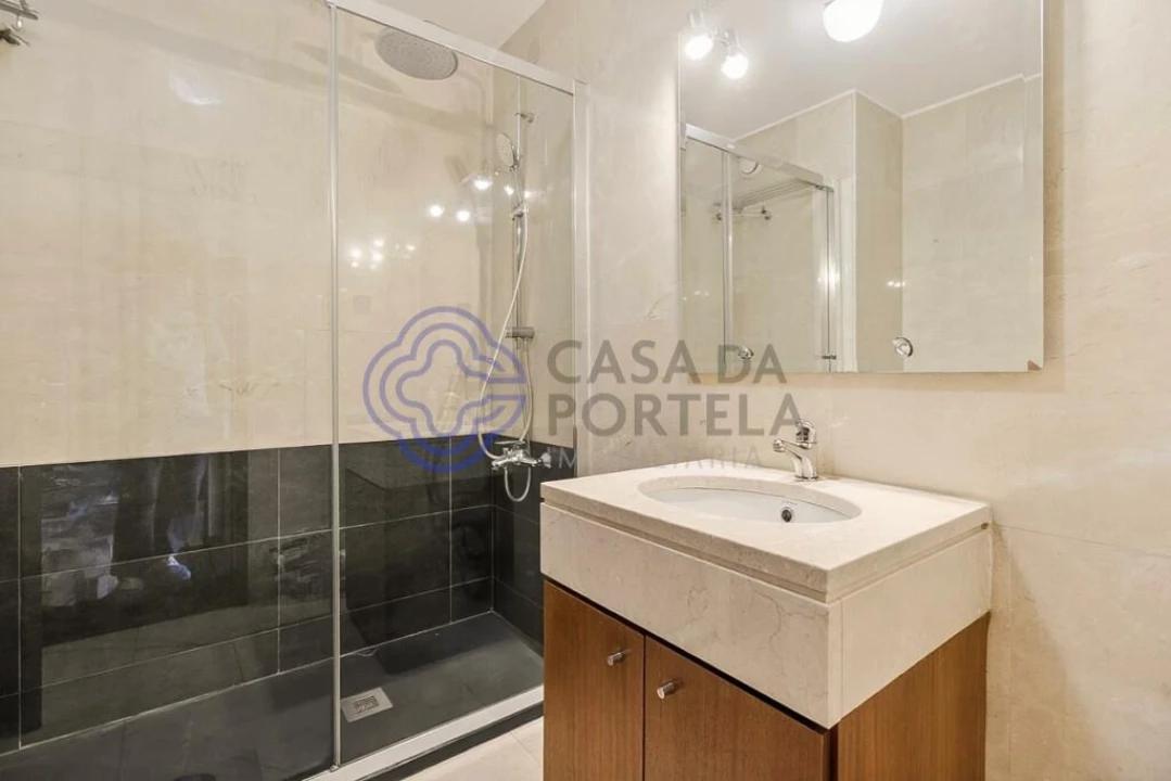 Apartamento T3 para Venda em Paranhos Foto 12