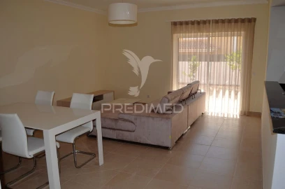 Moradia T3 para Venda em Algoz e Tunes