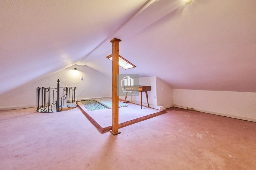 Moradia T1 para Venda em Caparica e Trafaria Foto 11