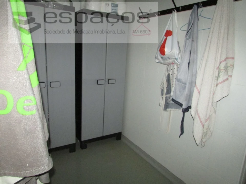 Negócio para Venda em Santa Iria de Azoia, São João da Talha e Bobadela Foto 14