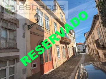 Moradia T10 para Venda em Castelo Branco