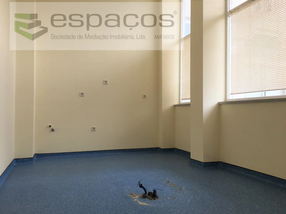 Loja para Venda em Castelo Branco Foto 8