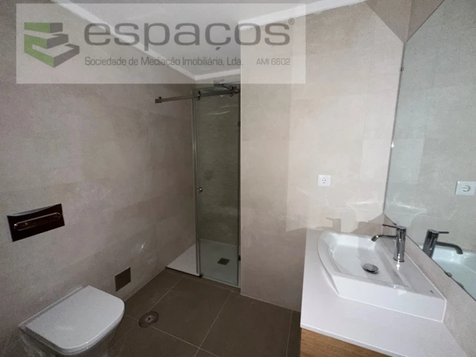 Apartamento T3 para Venda em Castelo Branco Foto 11
