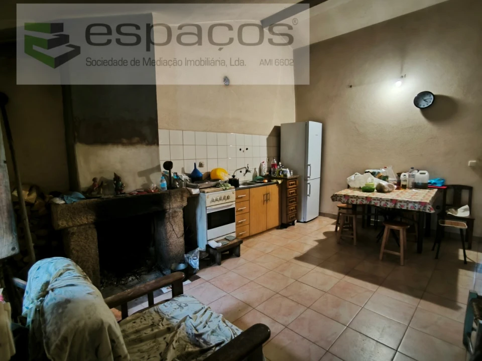 Moradia T3 para Venda em Sarzedas Foto 5