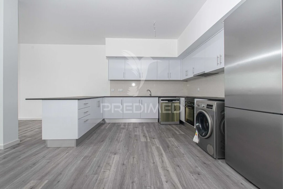 Apartamento T2 para Venda em Azambuja Foto 8