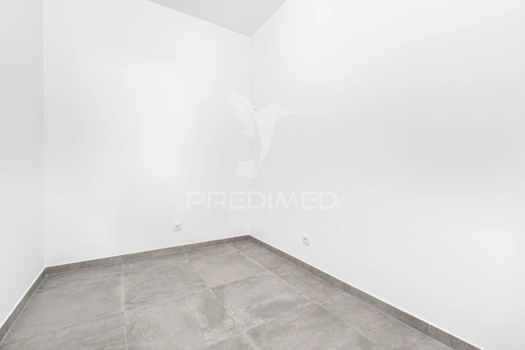 Apartamento T2 para Venda em Azambuja Foto 11