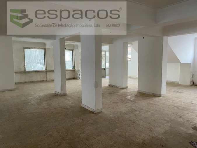 Loja para Venda em Agualva e Mira-Sintra Foto 4