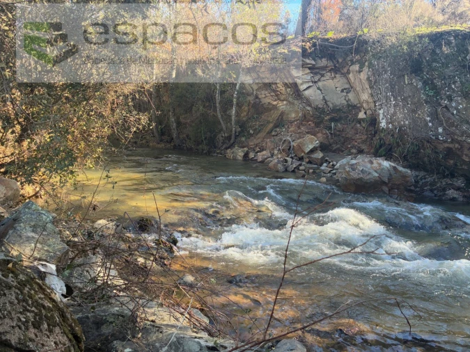 Terreno para Venda em Lavacolhos