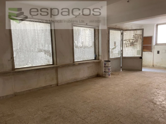 Armazém para Venda em Agualva e Mira-Sintra Foto 8