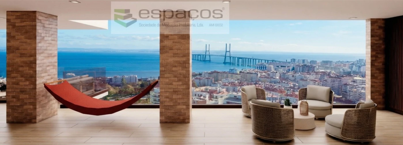 Apartamento T2 para Venda em Sacavém e Prior Velho Foto 9