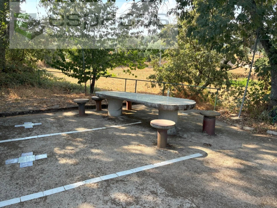 Quinta T1 para Venda em Teixoso e Sarzedo Foto 9