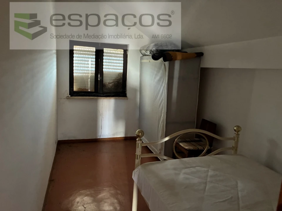 Moradia T5 para Venda em Lavacolhos Foto 9