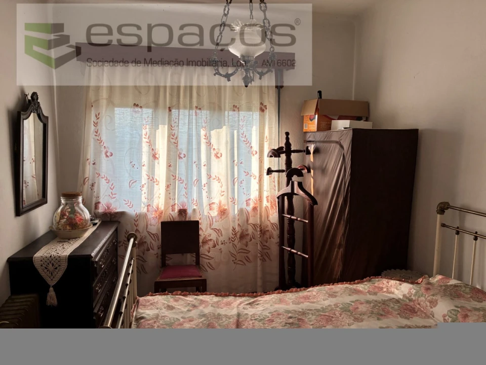 Moradia T5 para Venda em Lavacolhos Foto 25