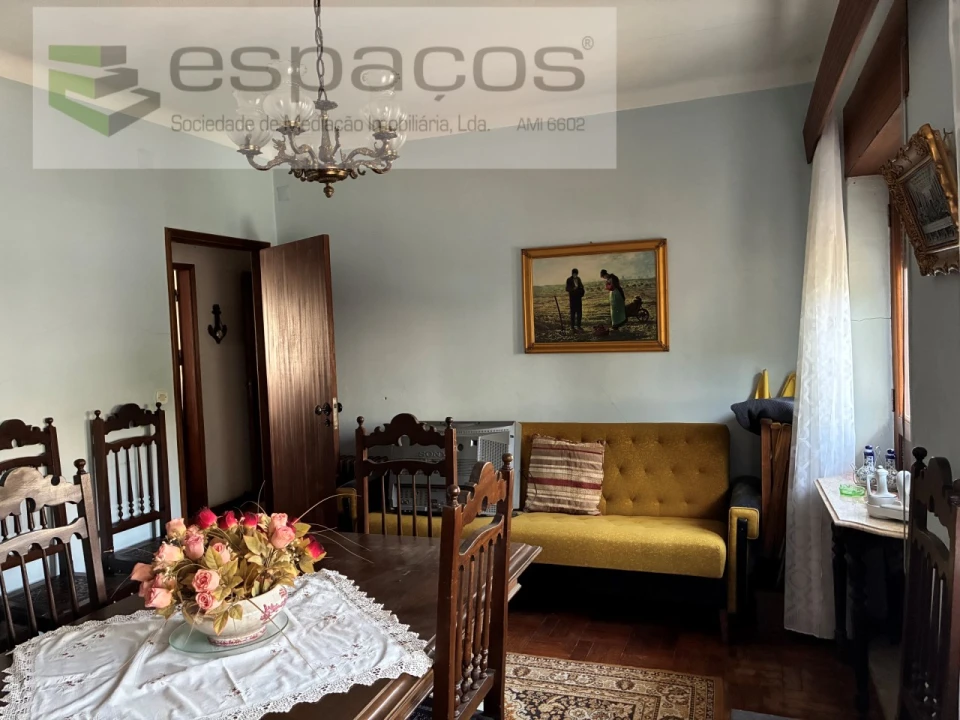 Moradia T5 para Venda em Lavacolhos Foto 28