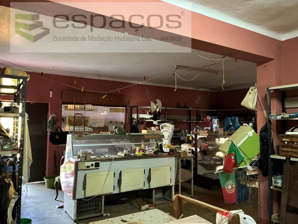 Moradia T5 para Venda em Lavacolhos Foto 44