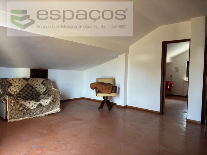 Moradia T5 para Venda em Lavacolhos Foto 13