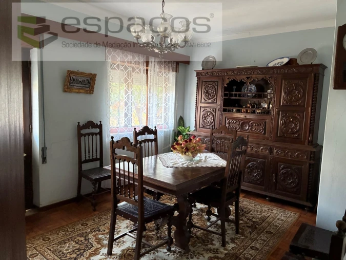 Moradia T5 para Venda em Lavacolhos Foto 2