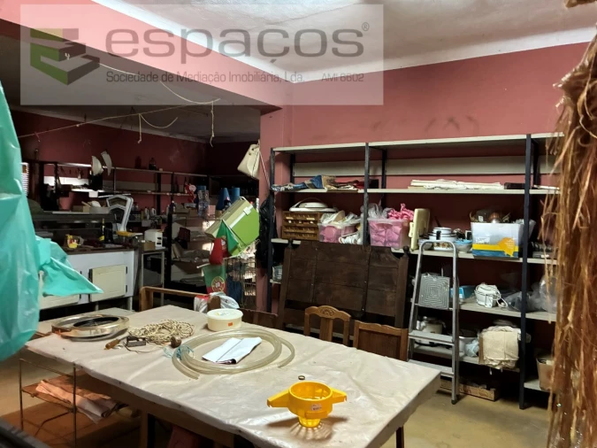 Moradia T5 para Venda em Lavacolhos Foto 49