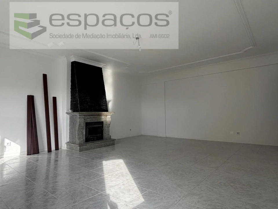 Apartamento T3 para Venda em Castelo Branco Foto 6