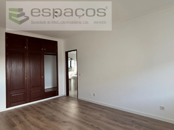 Apartamento T3 para Venda em Castelo Branco Foto 14