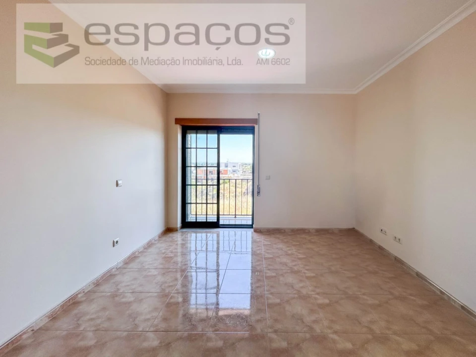 Moradia T4 para Venda em Castelo Branco Foto 7