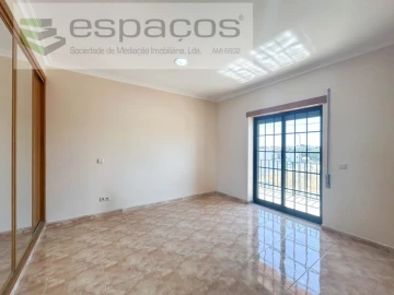 Moradia T4 para Venda em Castelo Branco