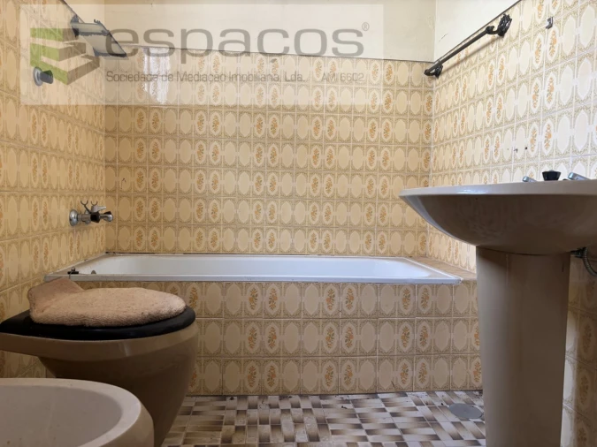 Prédio para Venda em Castelo Branco Foto 16