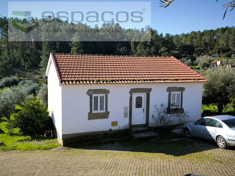 Moradia para Venda em São Vicente da Beira Foto 1