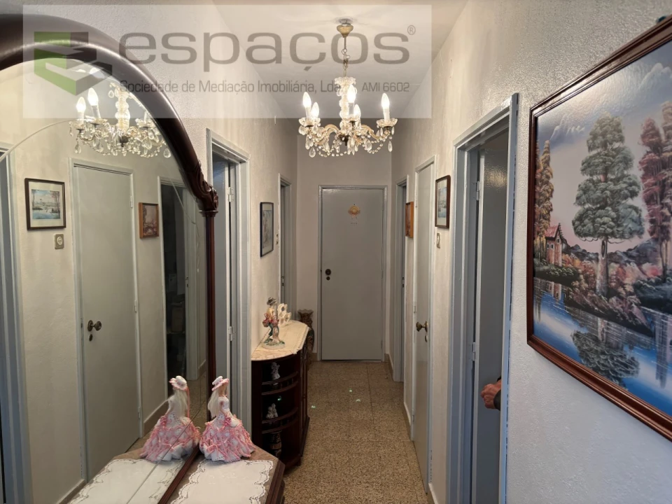 Moradia T4 para Venda em Lavacolhos Foto 14