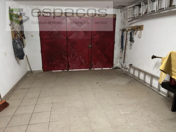 Moradia T4 para Venda em Lavacolhos Foto 6