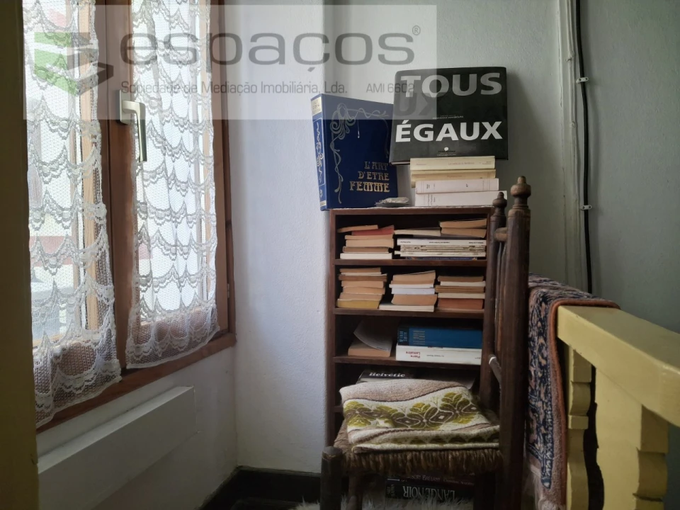 Moradia T4 para Venda em Silvares Foto 9