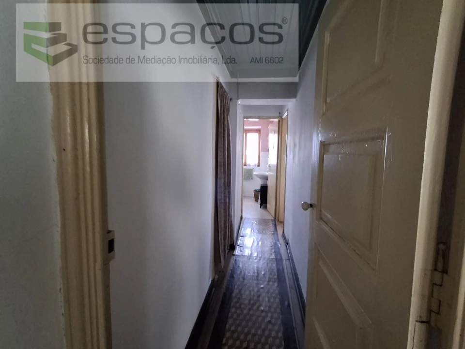 Moradia T4 para Venda em Silvares Foto 13