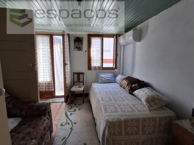 Moradia T4 para Venda em Silvares Foto 31