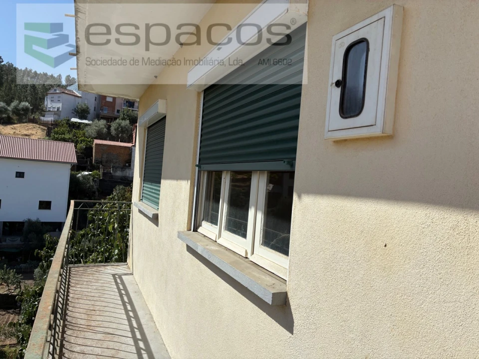 Moradia T4 para Venda em Silvares Foto 31