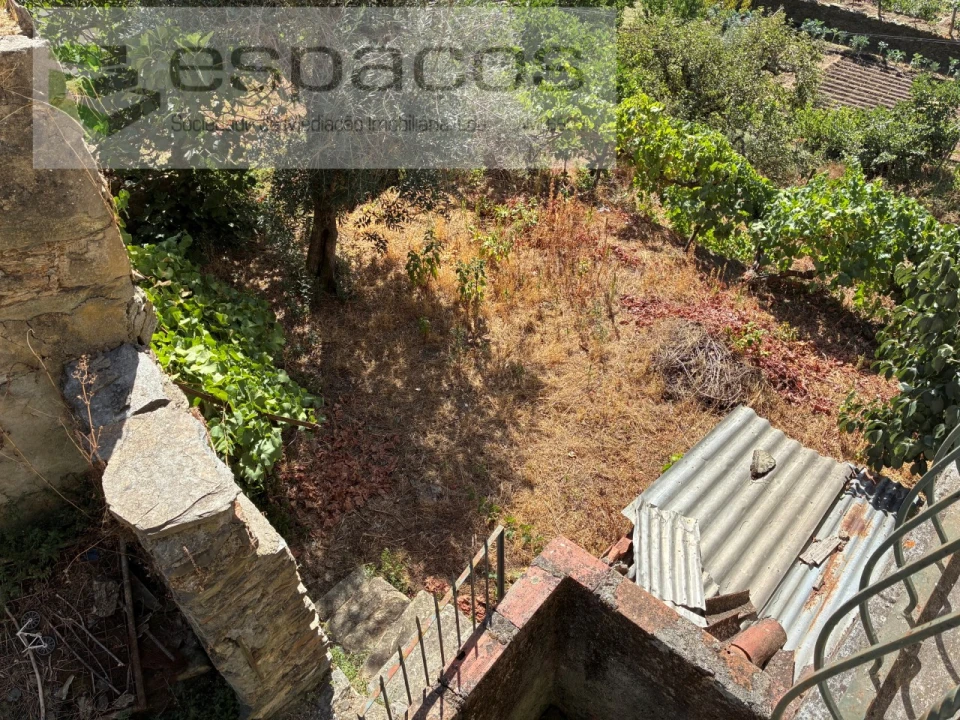 Moradia T4 para Venda em Silvares Foto 33