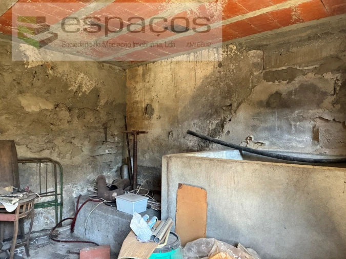 Moradia T4 para Venda em Silvares Foto 40