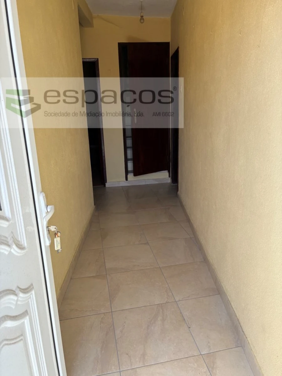 Moradia T4 para Venda em Silvares Foto 30