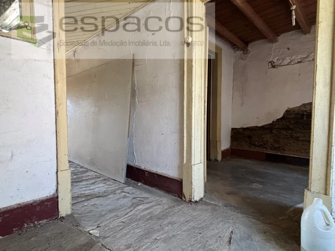 Moradia T2 para Venda em Benquerenças Foto 9