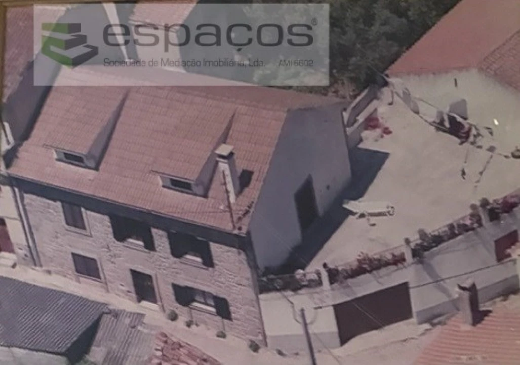 Moradia T3 para Venda em Telhado Foto 44