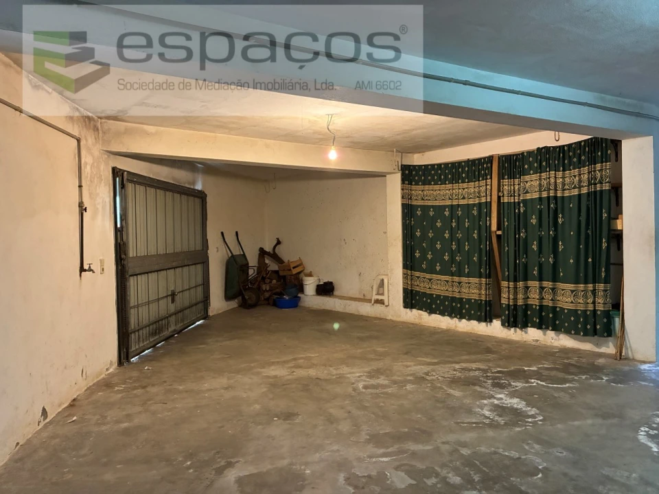 Moradia T3 para Venda em Telhado Foto 41
