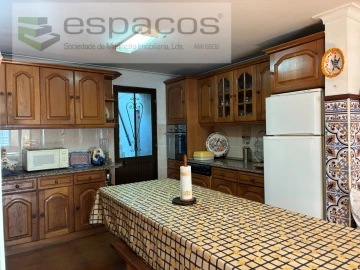 Moradia T3 para Venda em Telhado
