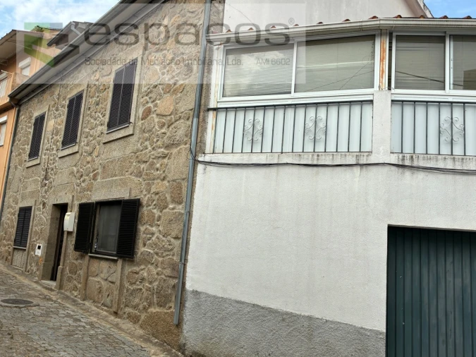 Moradia T3 para Venda em Telhado Foto 2