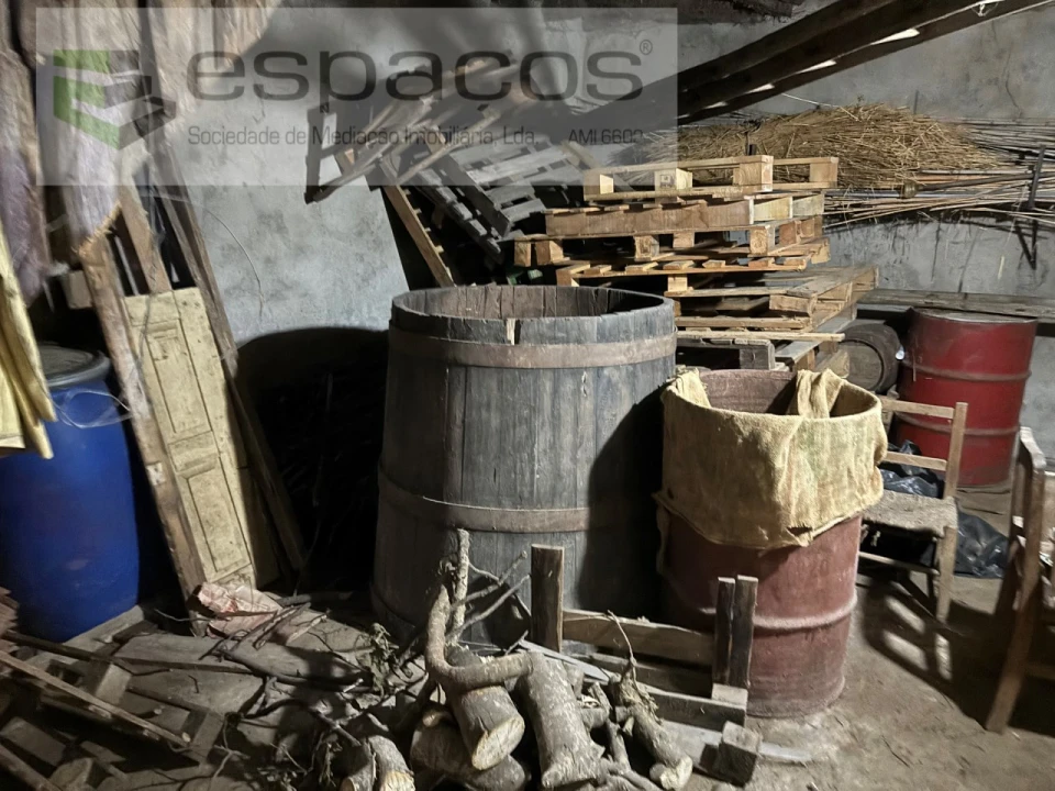 Moradia T2 para Venda em Lavacolhos Foto 13