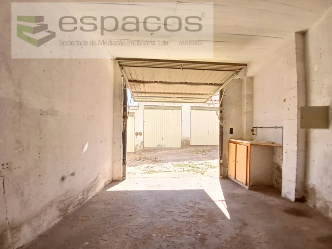 Garagem para Venda em Castelo Branco Foto 2