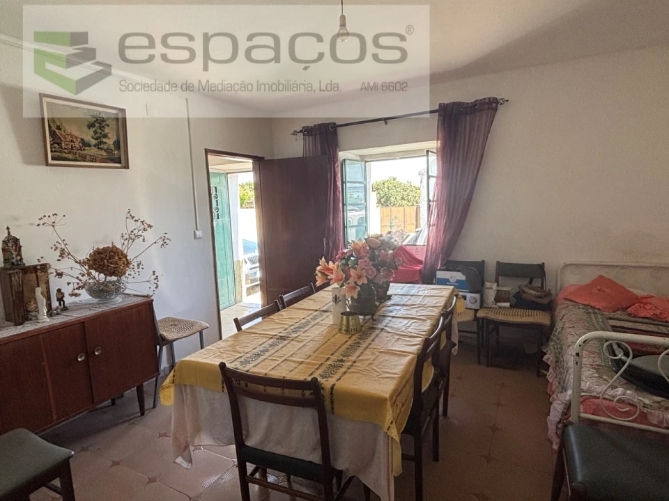 Moradia T3 para Venda em Escalos de Baixo e Mata Foto 5