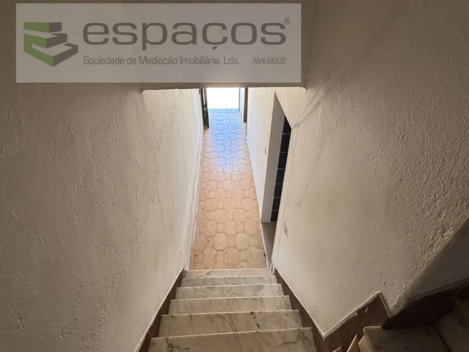 Moradia T3 para Venda em Escalos de Baixo e Mata Foto 11