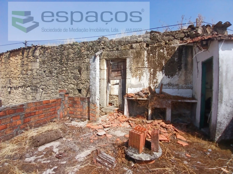 Moradia para Venda em Póvoa de Rio de Moinhos e Cafede Foto 8